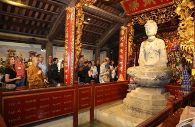 Bảo vật chùa Phật Tích
