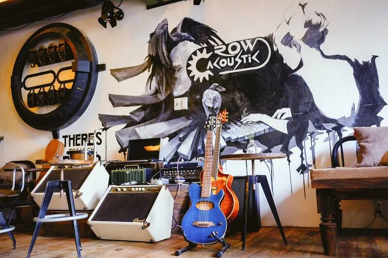 Vẽ tranh tường quán cafe acoustic
