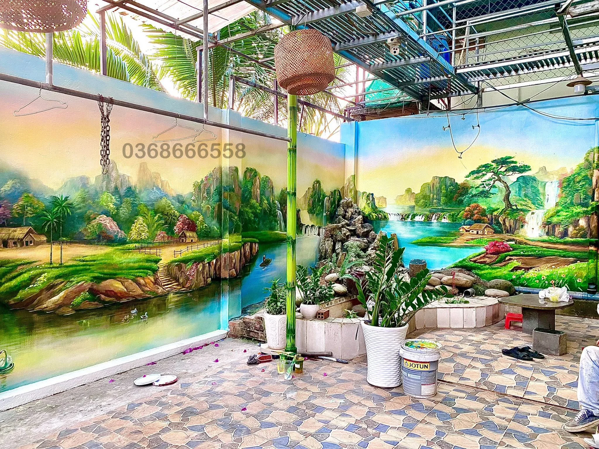 vẽ tranh tường ngoài trời